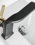 Specter - Curved Lux Bathroom Faucet